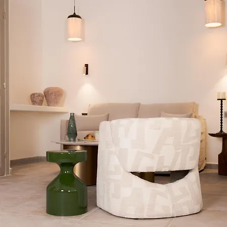 Sant Blai Boutique - *