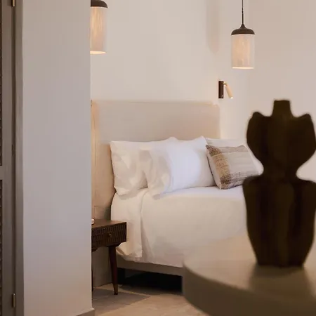 Sant Blai Boutique - *