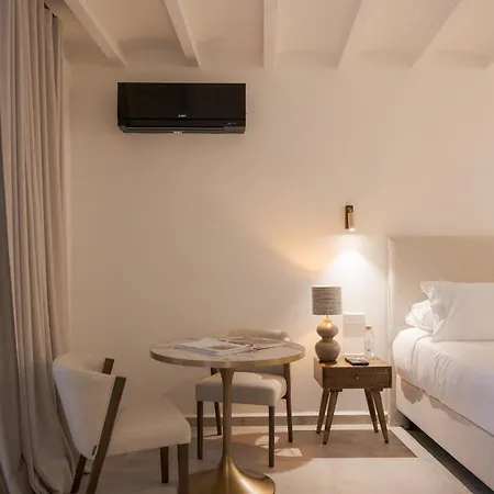 Sant Blai Boutique -